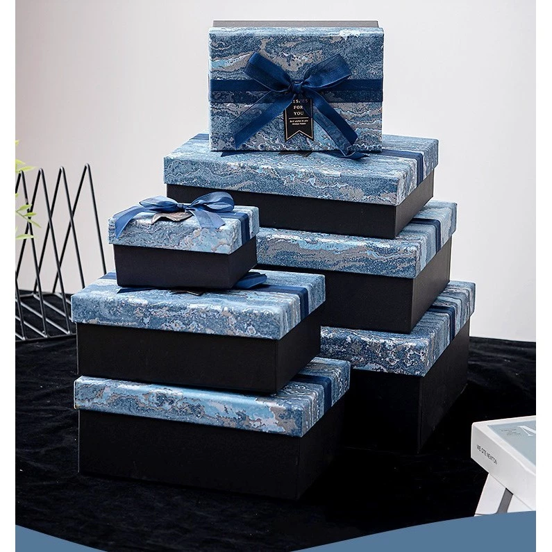 OEM ODM SET OF 2 GREEN PATTERNED BOXES WITH RIBBON BOW