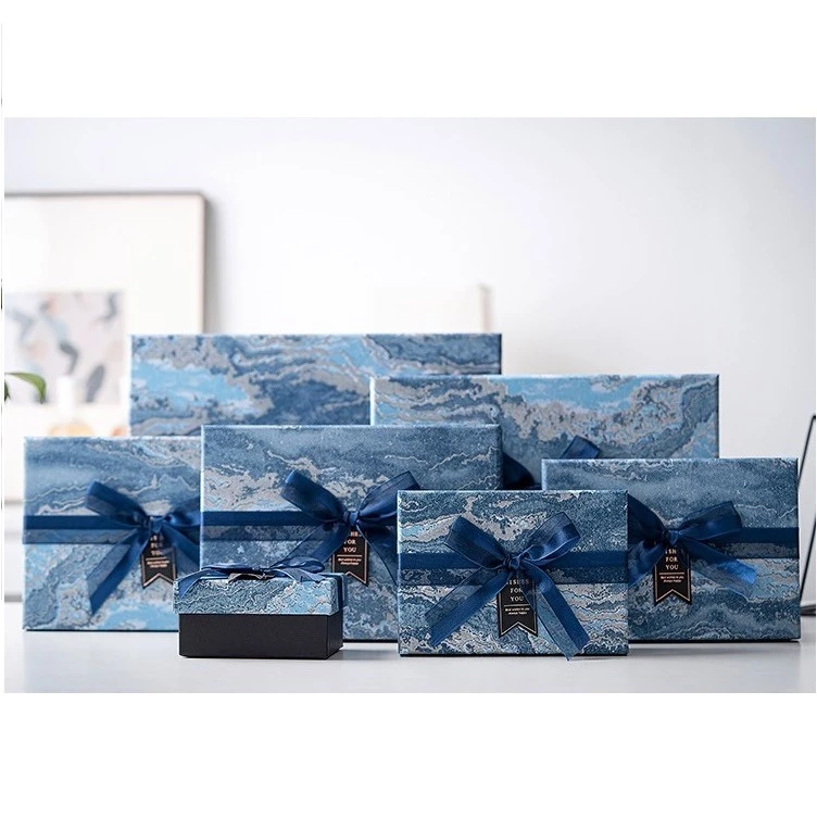 OEM ODM SET OF 2 GREEN PATTERNED BOXES WITH RIBBON BOW